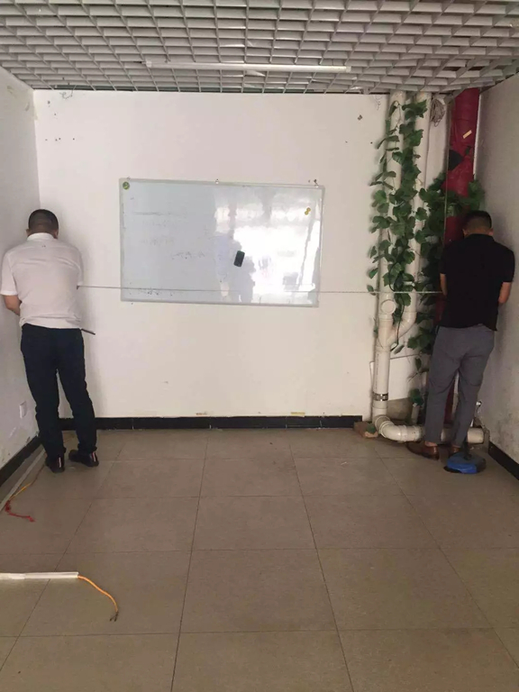 1562038625651440.jpg 640.webp (8).jpg